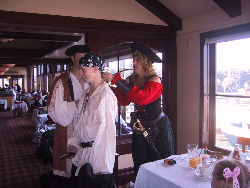 04_Blake_in_costume